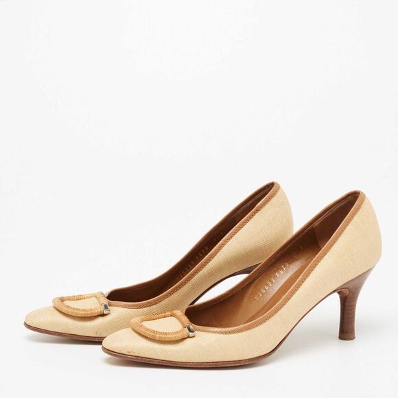 Salvatore Ferragamo Beige/brown Woven Canvas And Leather Pumps Size 37.5